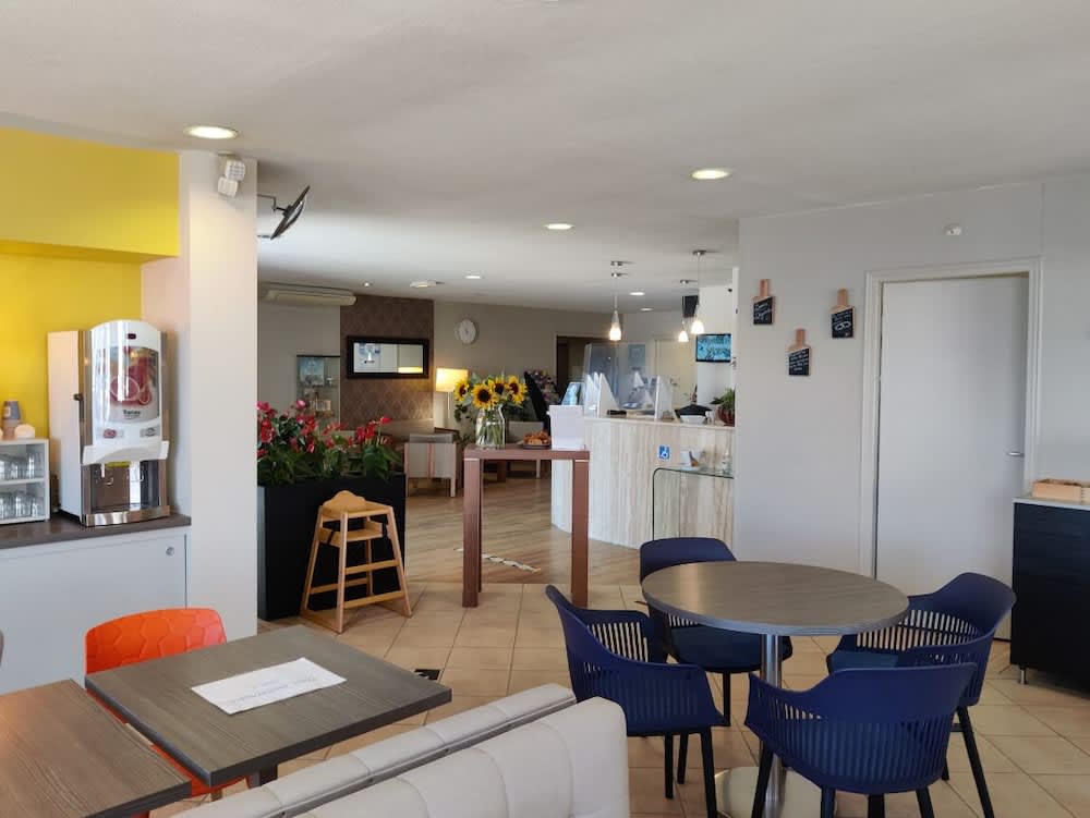 The Originals City, Hôtel L'Hippocampe, Sète Balaruc-le-Vieux 3