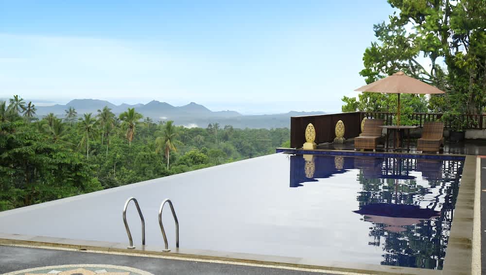 Puri Karang Besakih 1