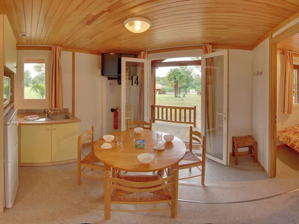 Domaine du Roi Kysmar 2