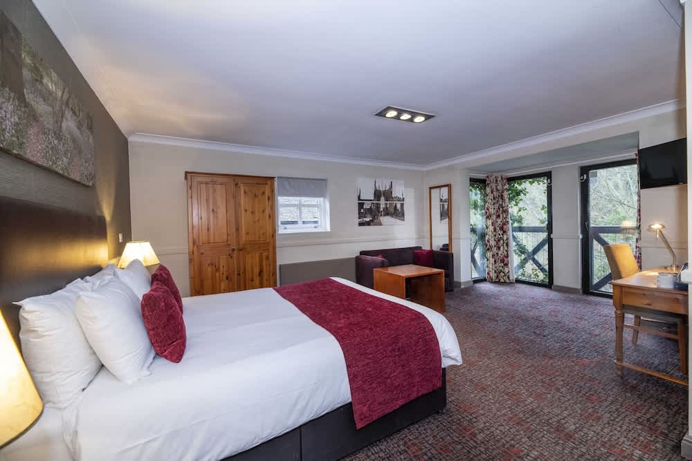 Old Mill by Chef & Brewer Collection 1