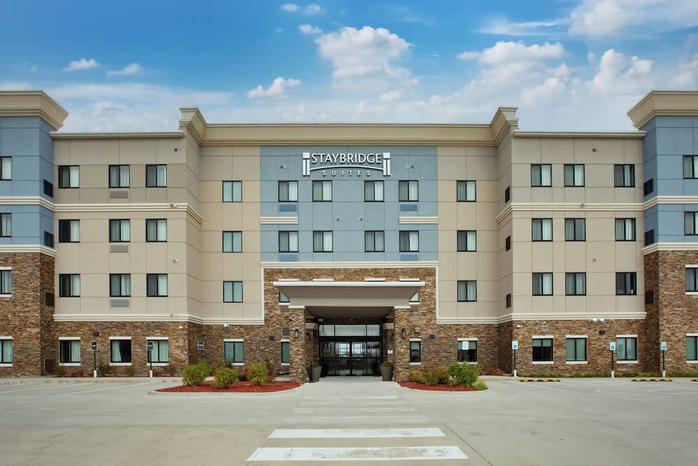Staybridge Suites AMES by IHG 1