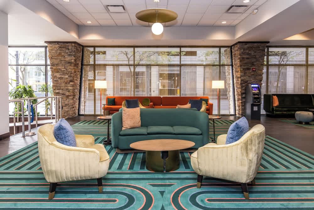 voco THE CLAIR CINCINNATI DOWNTOWN by IHG 1