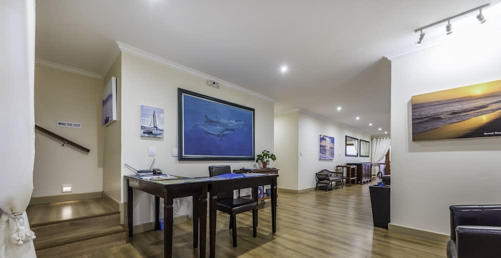 Aquamarine Guest House 4