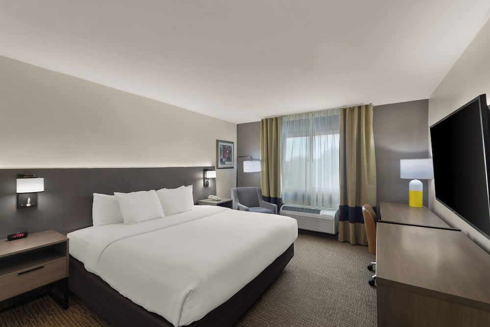 Comfort Inn & Suites Austin North Loop 1