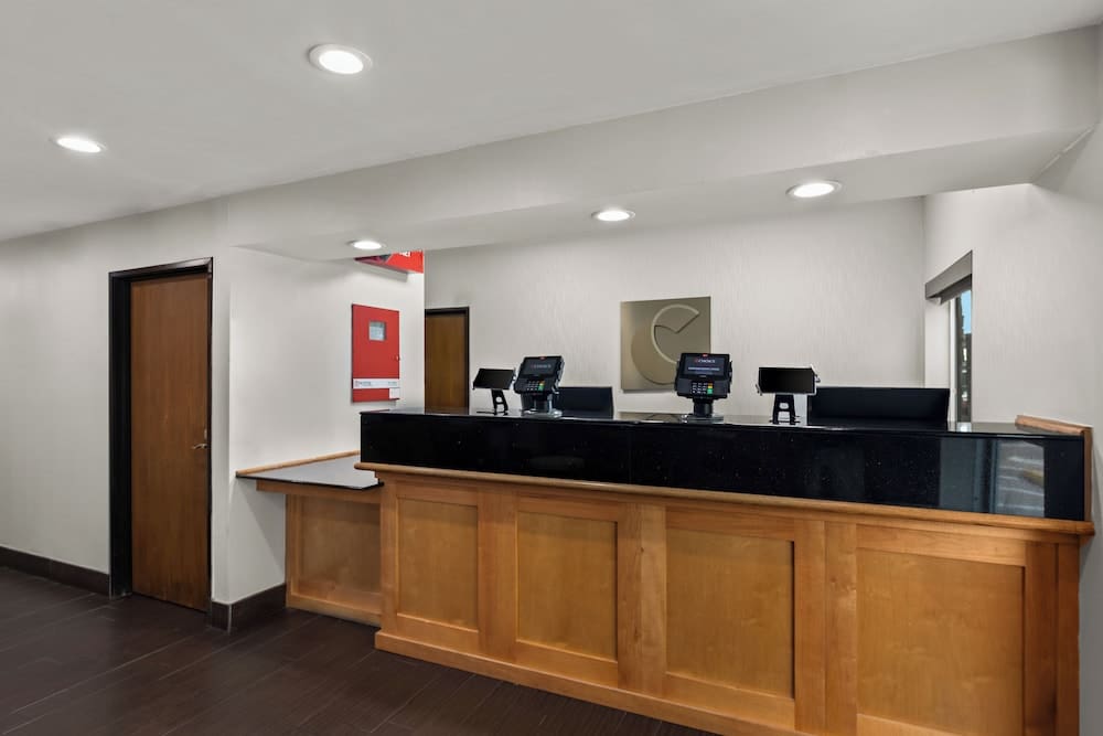 Comfort Inn & Suites Austin North Loop 2