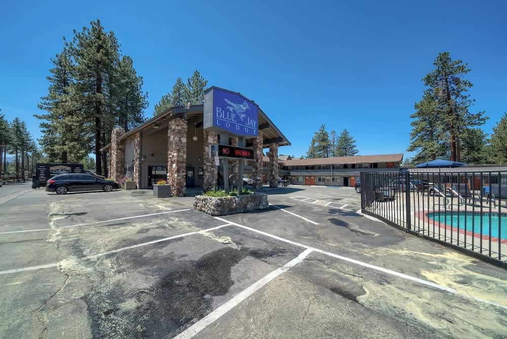 Blue Jay Lodge 1