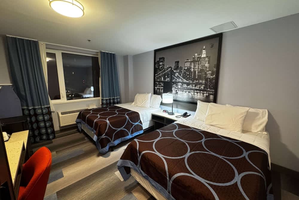 Super 8 by Wyndham Brooklyn Fulton Street Broadway Junction 1