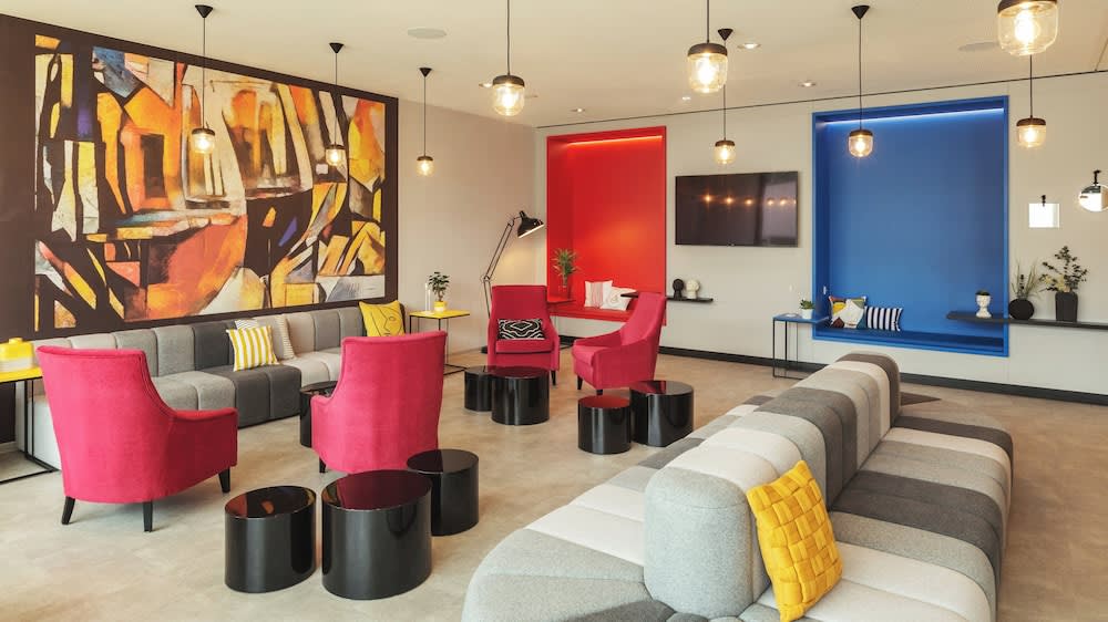 Holiday Inn - the niu, Form Stuttgart Feuerbach by IHG 1