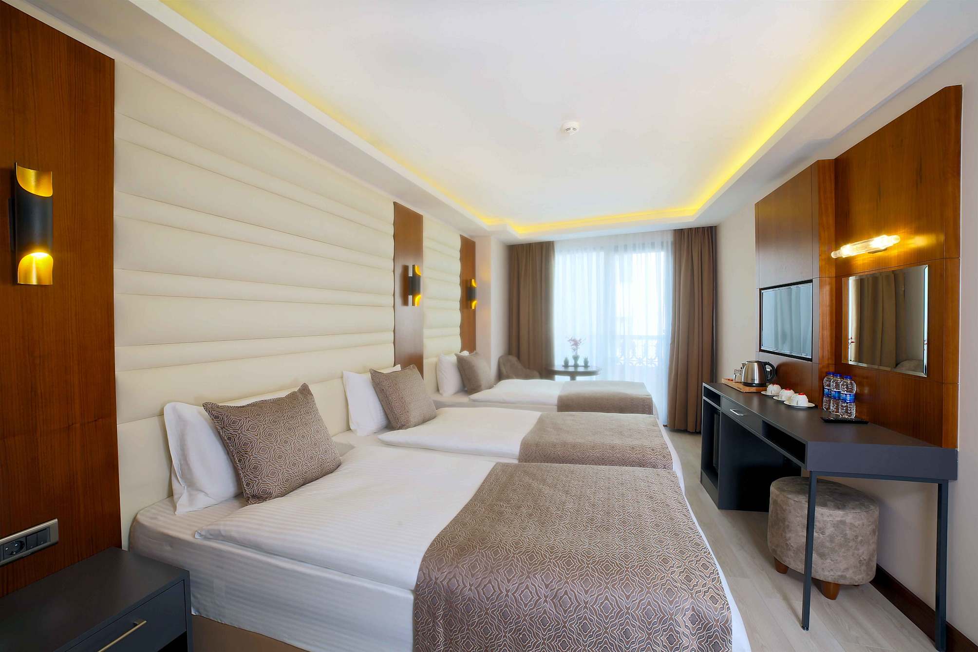 Hotel Black Tulip 2