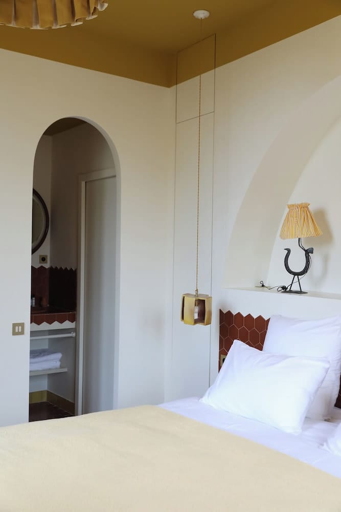Les Chambres de la Relève 1