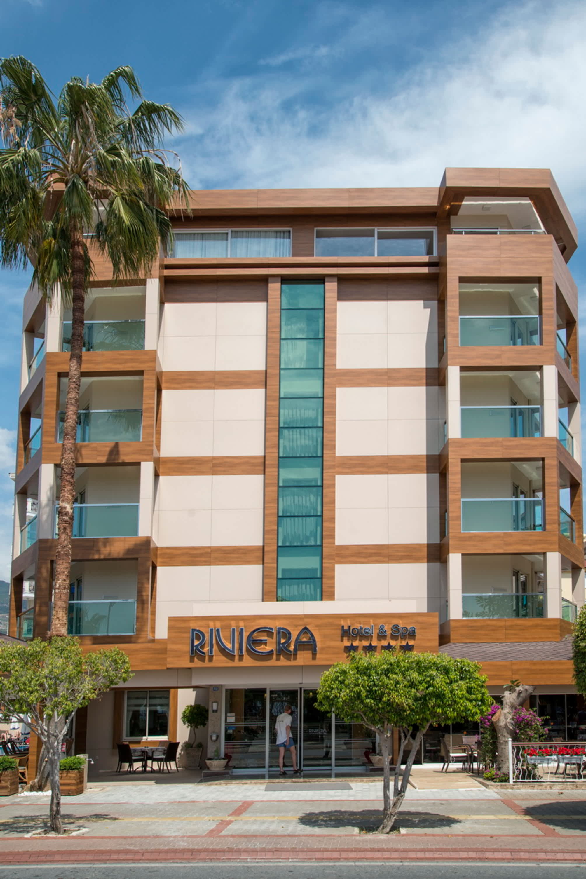 Riviera Hotel & Spa 2