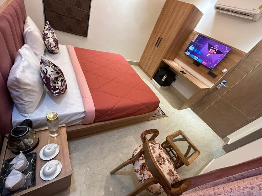 AATITHYAM RESIDENCY 1