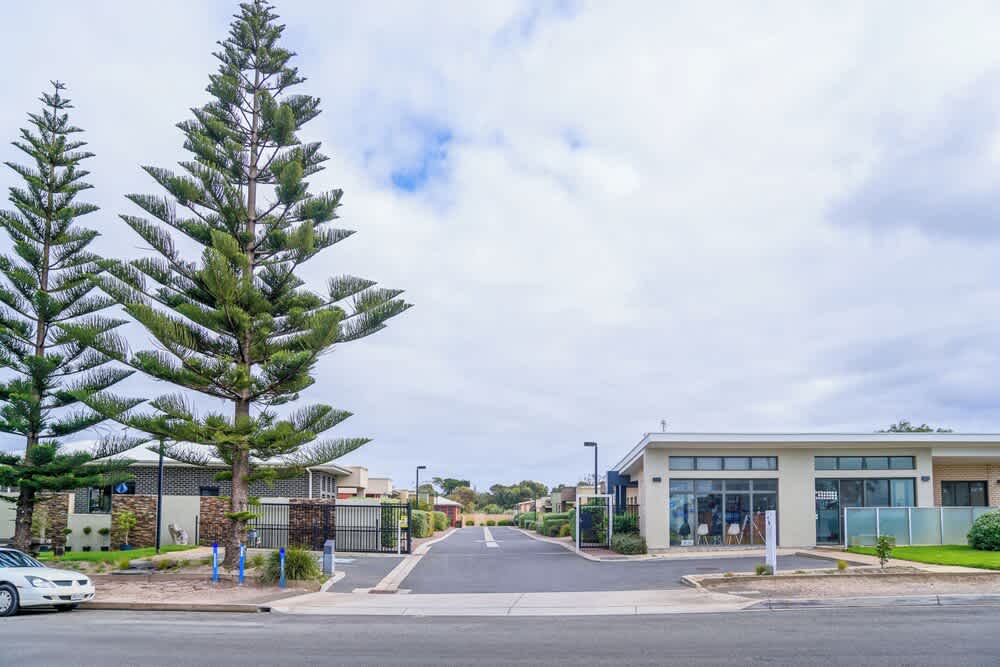 Villas on the Bay Kingscote 1