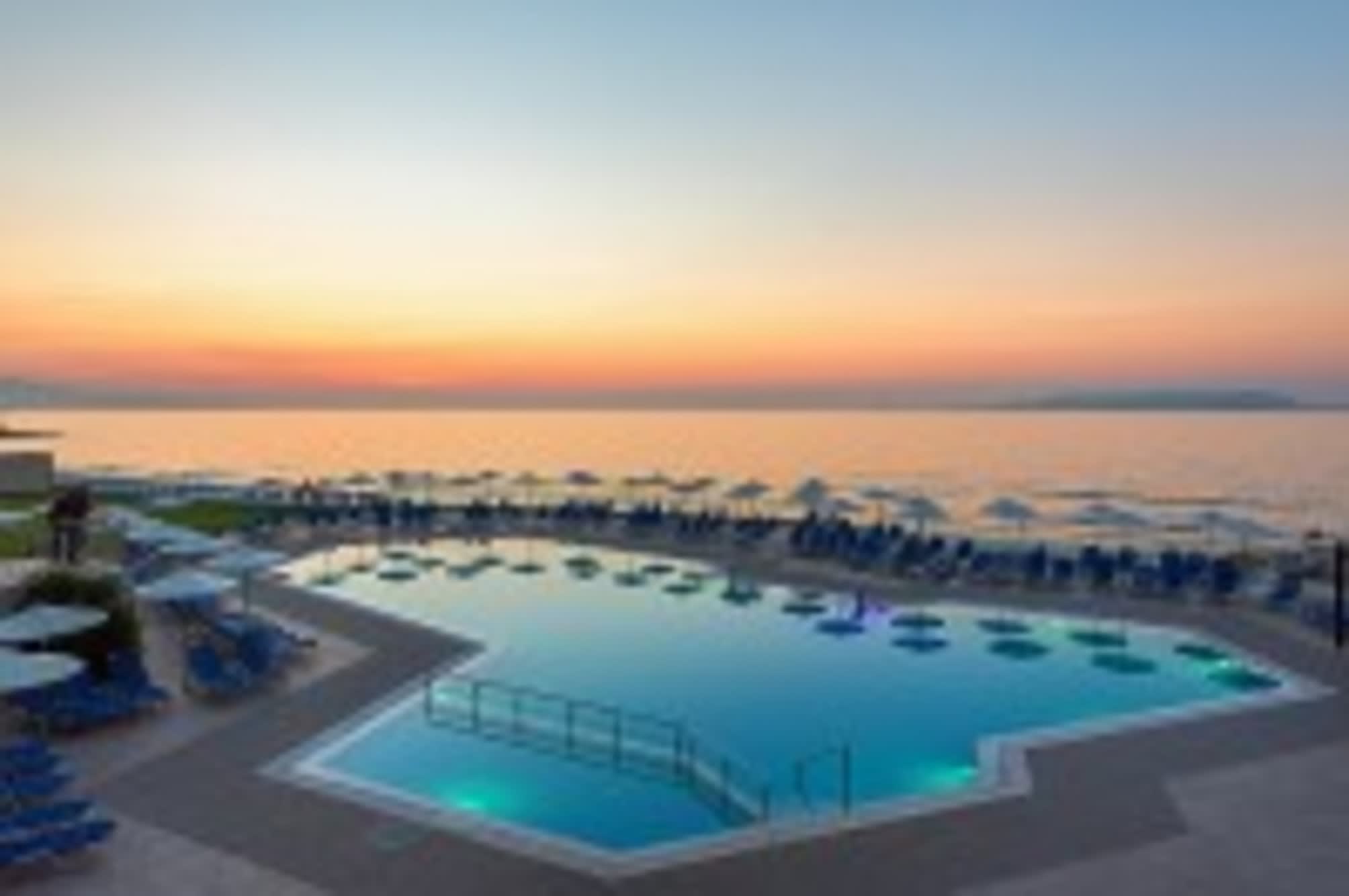 Themis Beach Hotel 2