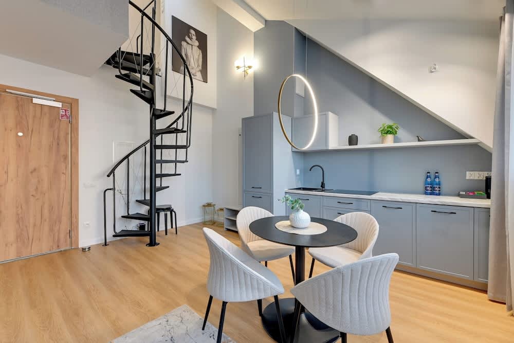 Waterlane Vintage - Fitness & Gym by Downtown Apartments 1