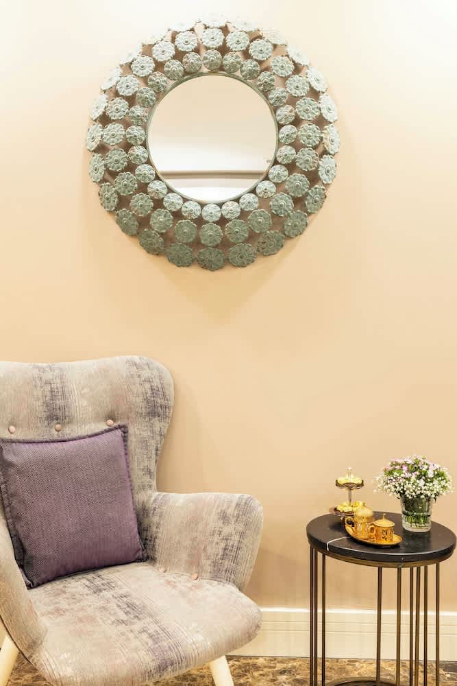 Raymond Hotel Old City 3