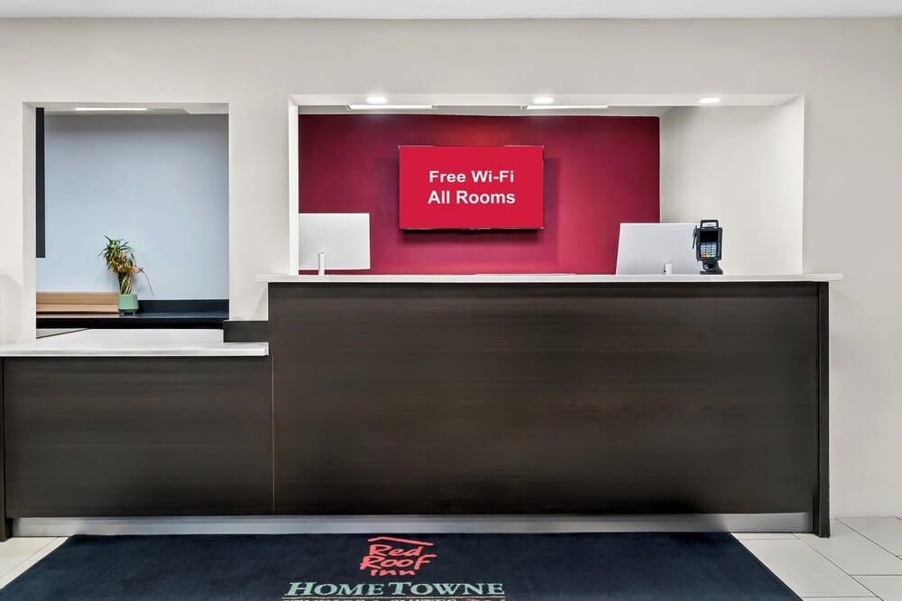 Red Roof Inn Flint 2