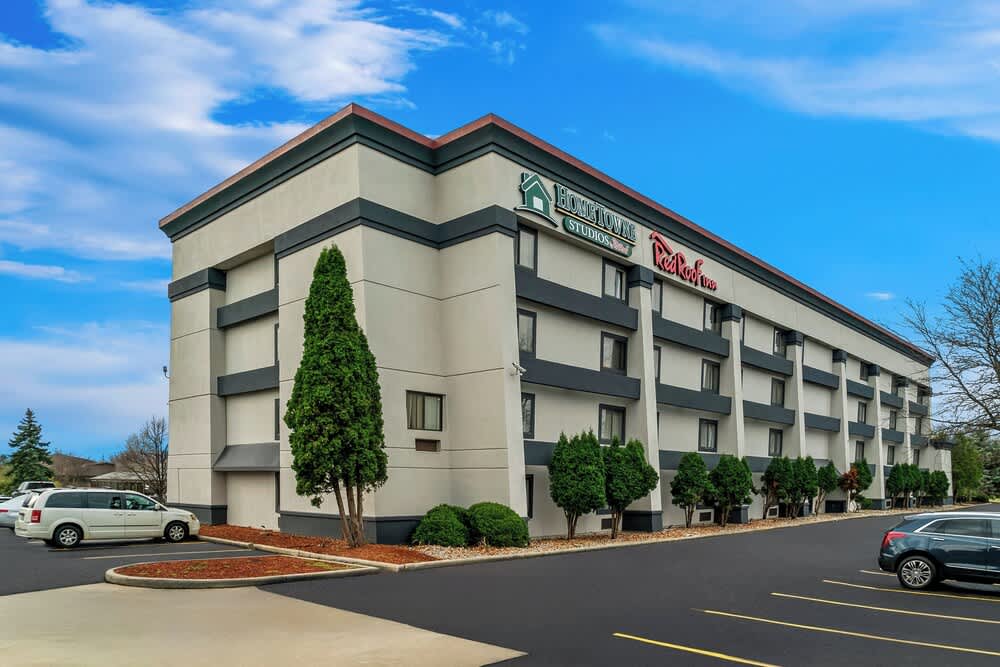 Red Roof Inn Flint 1