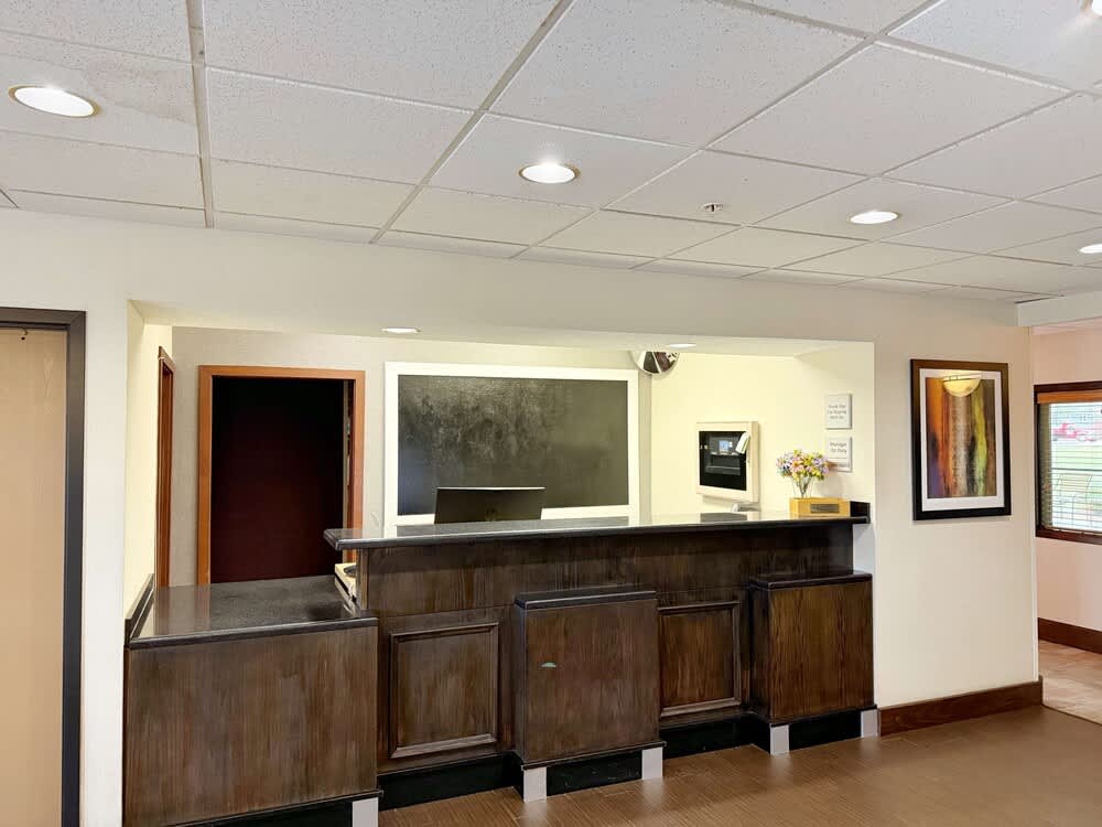 SureStay by Best Western Forsyth Decatur 2