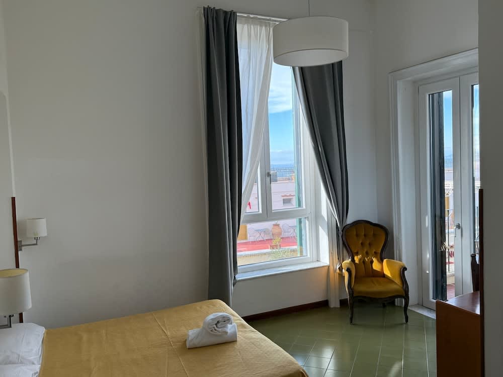 Hotel Villa Pina Antico Francischiello 5