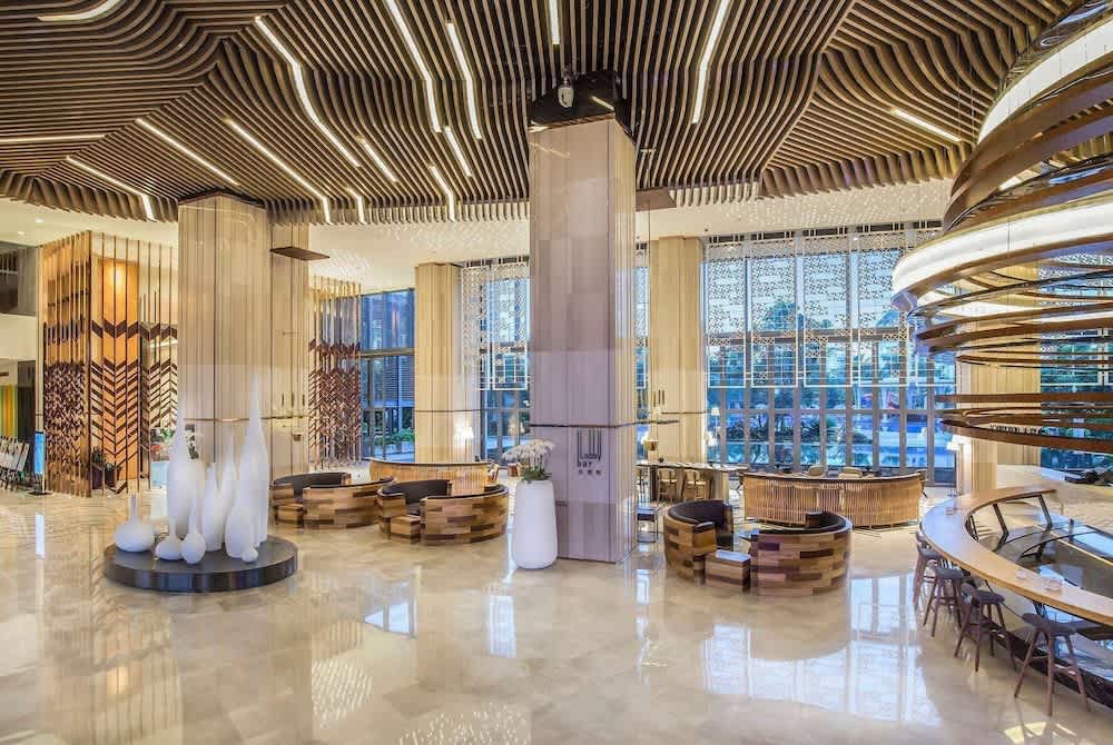 Ramada Plaza by Wyndham Sanya Bay 2