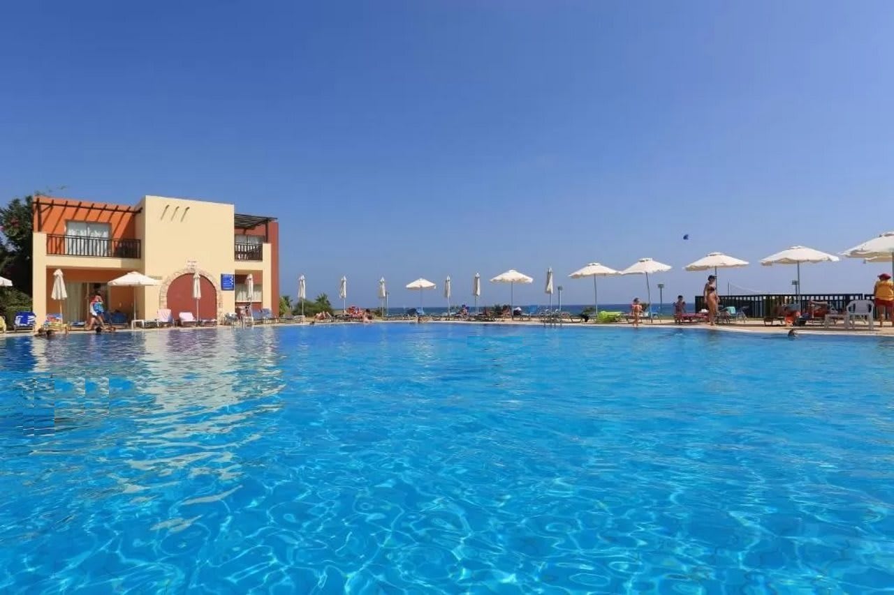 Panas Holiday Village 2