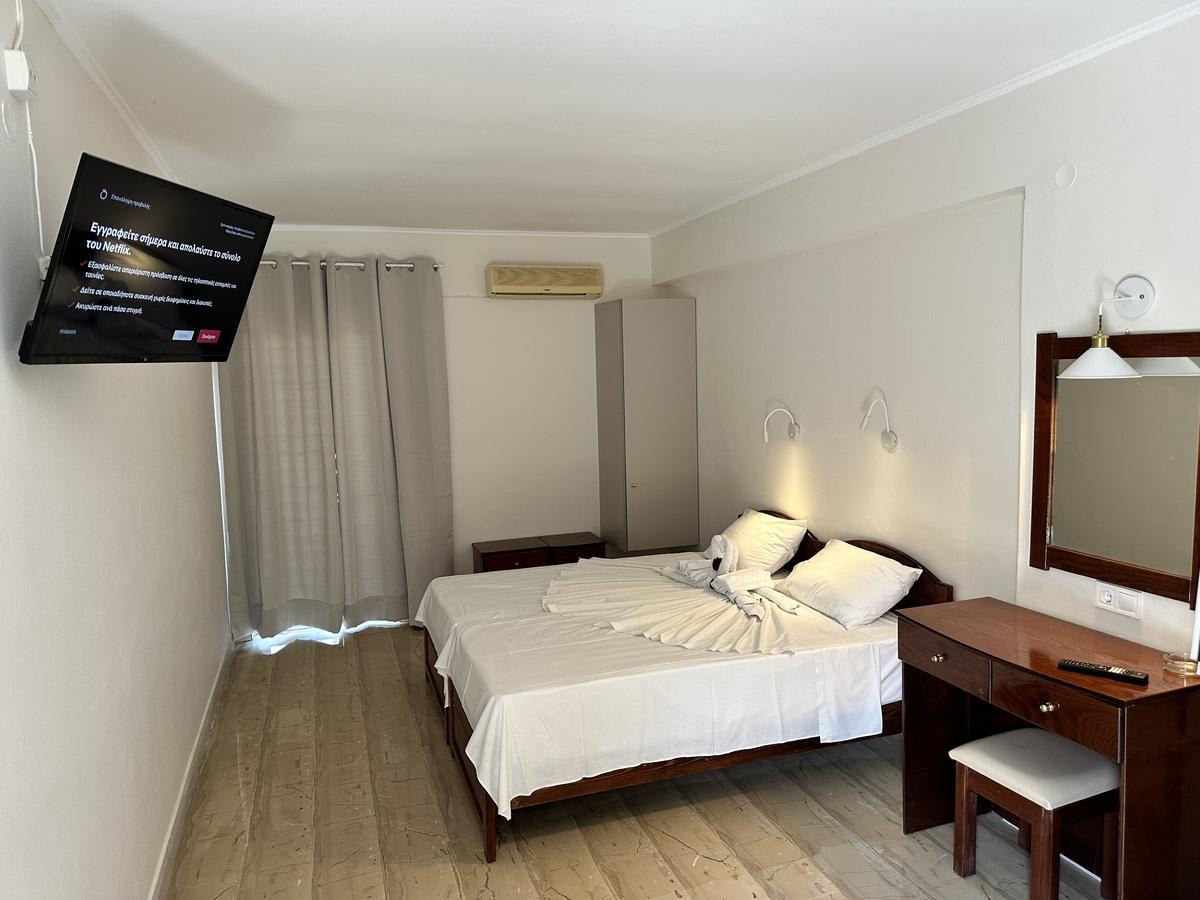 Aggelos Family Hotel 5