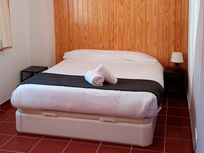 Apartamentos Las Tuyas 3000 2