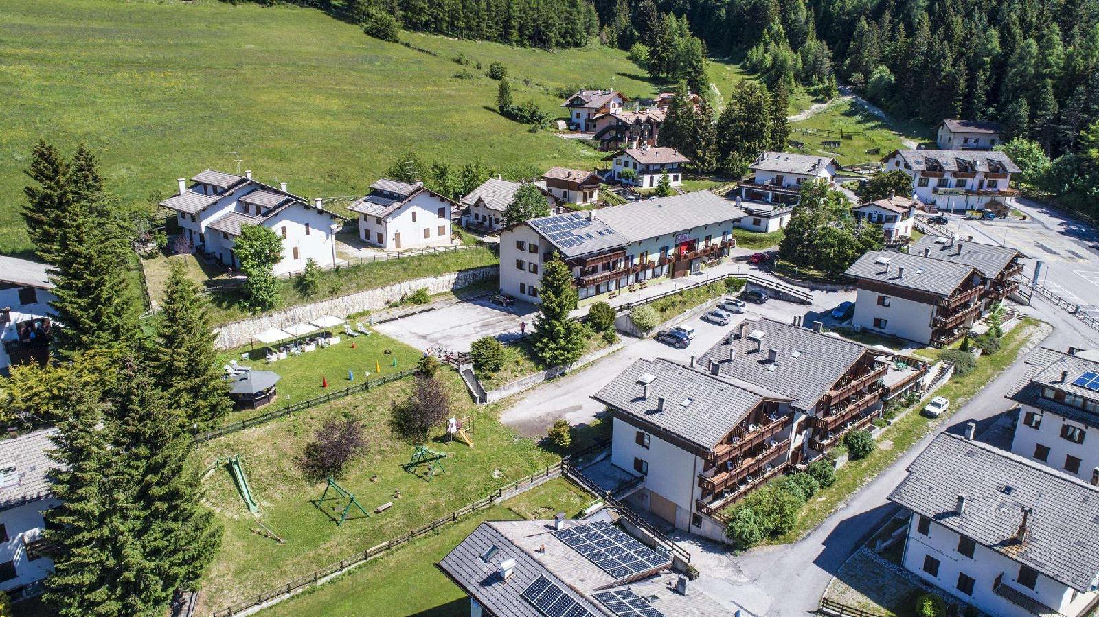 Hotel Villaggio Nevada 1