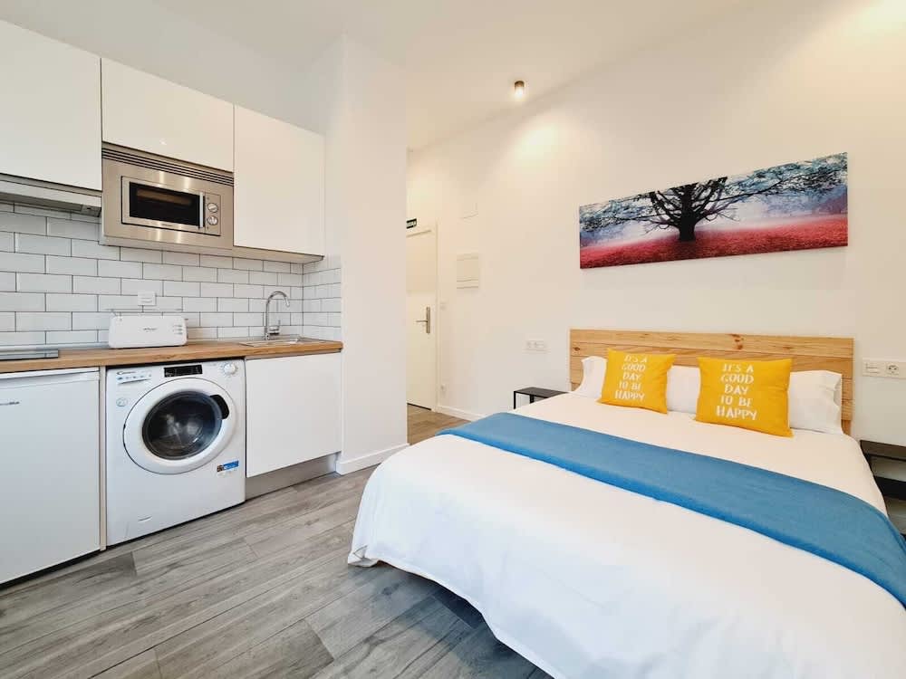 Bilbao ROOMS & KITCHEN Irala 4