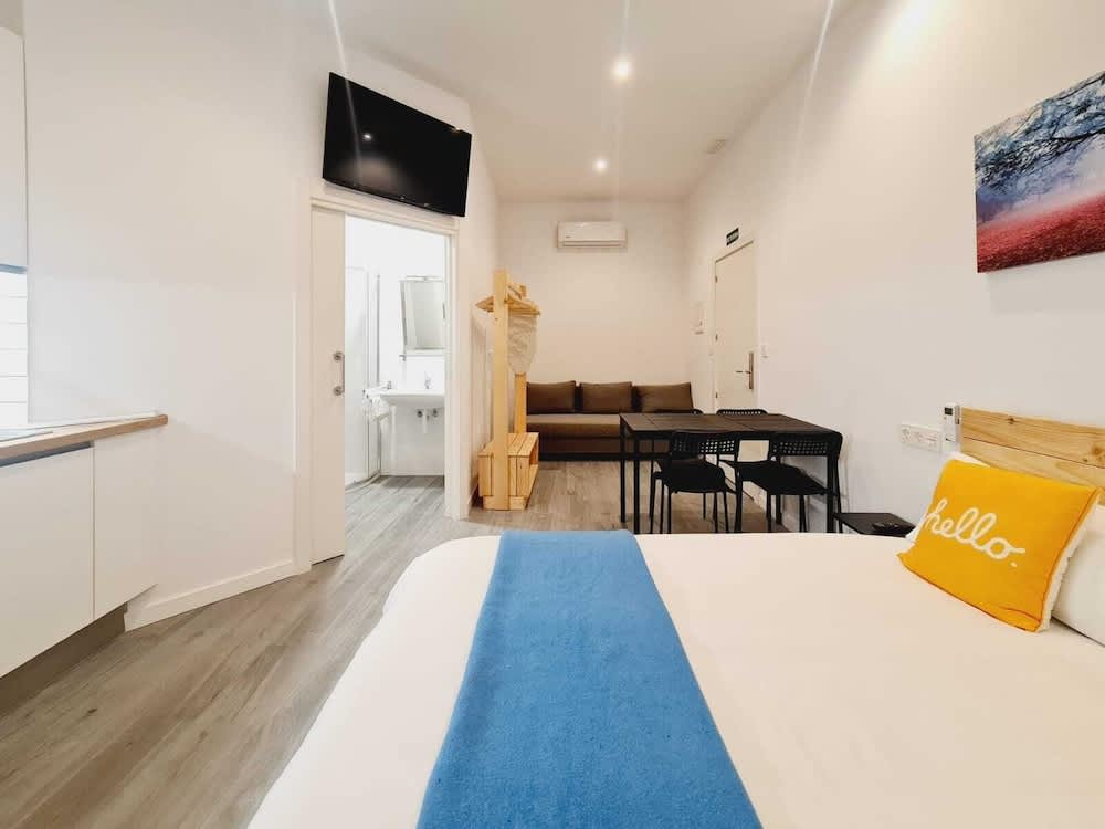 Bilbao ROOMS & KITCHEN Irala 3