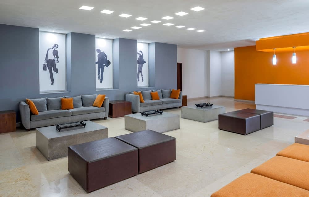 Real Inn Guadalajara Expo 2