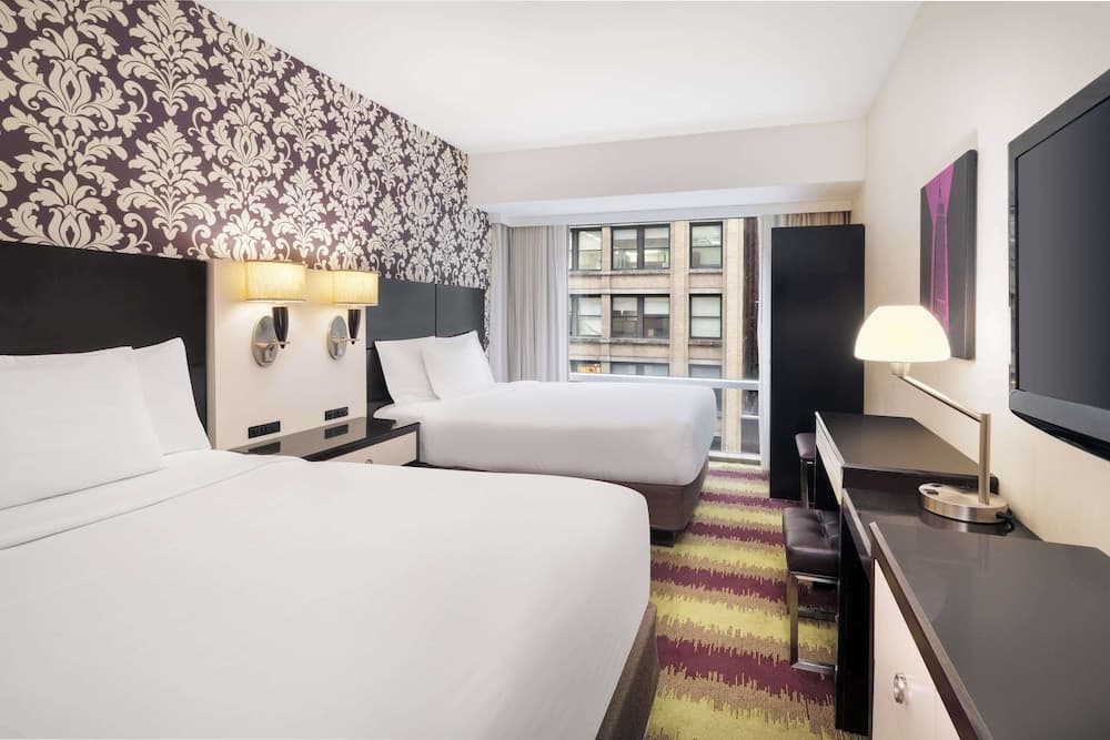 Best Western Premier Herald Square 5