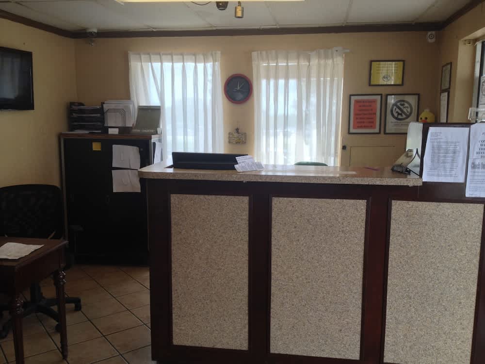 Austin Motor Inn 2