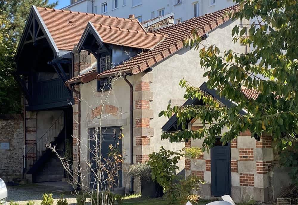 La Villa Beaupeyrat - Apparthôtels de charme dans bâtisse de caractère à 400m du cœur de ville de Limoges 5
