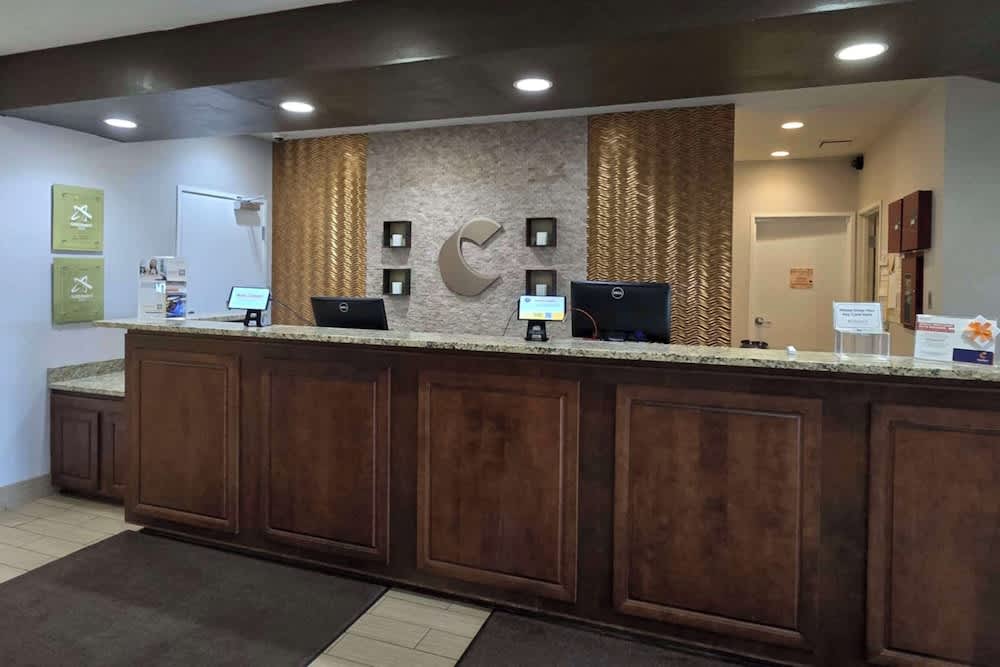 Comfort Inn Ferdinand 2