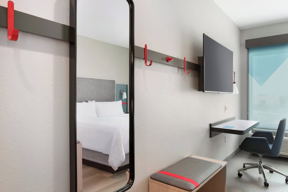 avid hotel WEST MEMPHIS by IHG 2