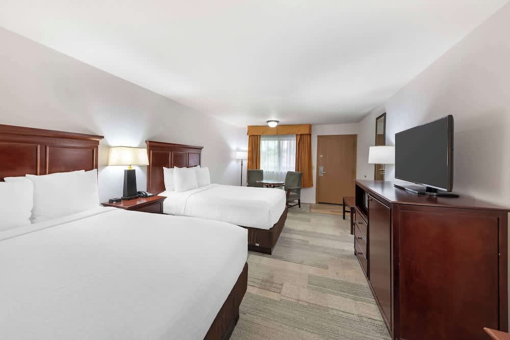 Best Western Plus Redondo Beach Inn 5