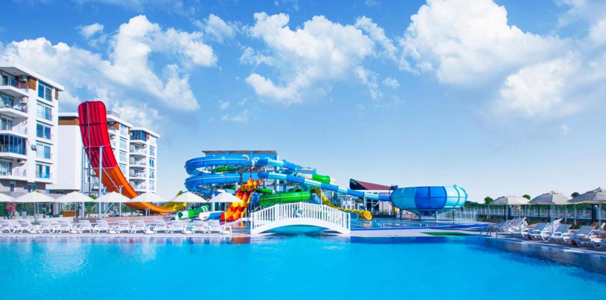 Greenwood Suites Resort 2