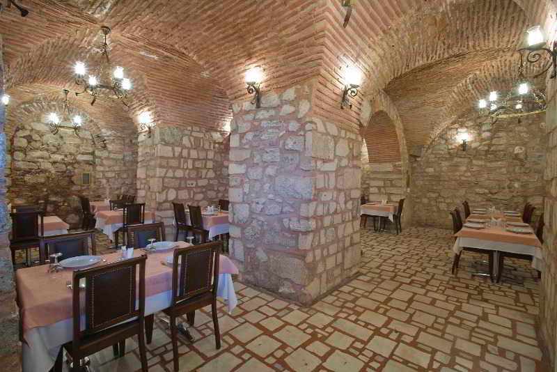 History Hotel 1