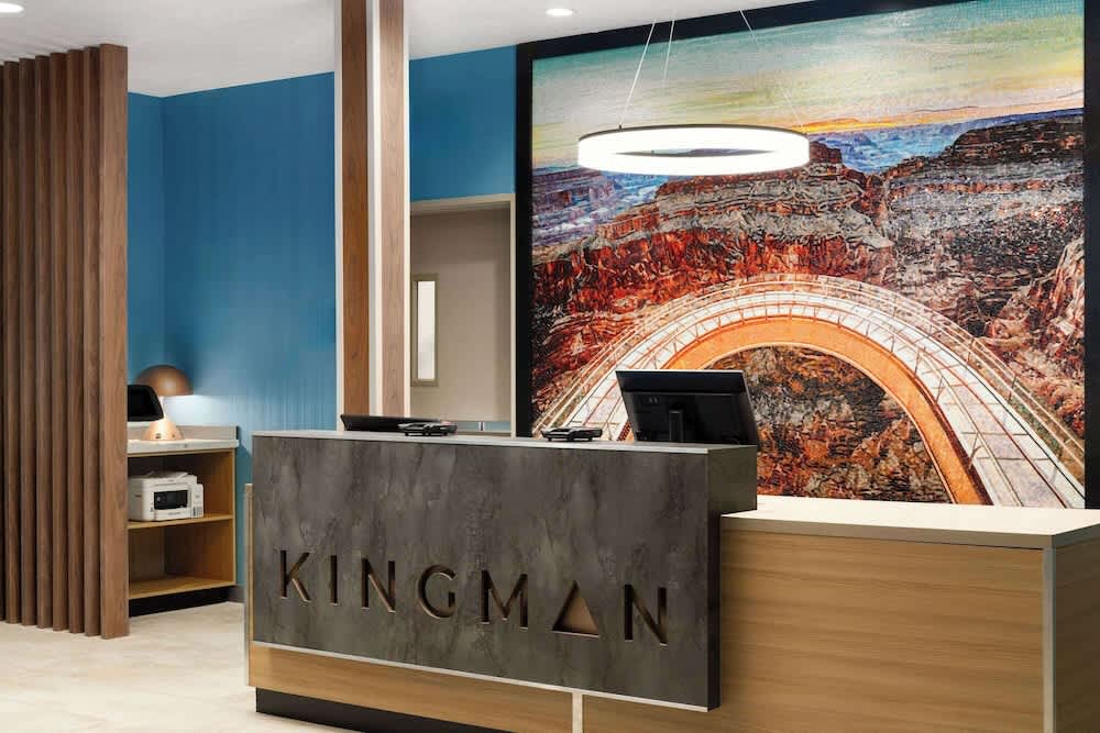 Hawthorn Extended Stay by Wyndham Kingman 2