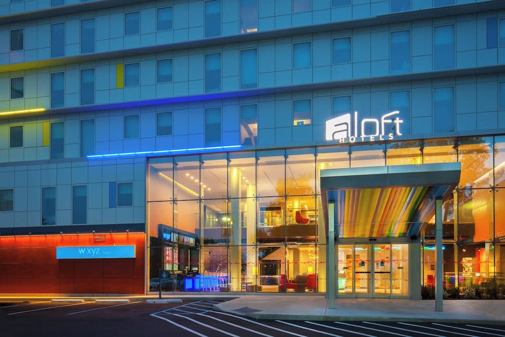 Aloft by Marriott New York LaGuardia Airport 1