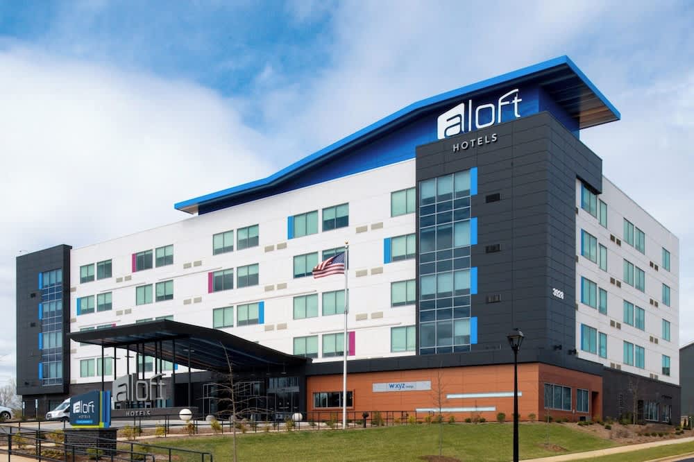 Aloft by Marriott Charlotte Airport 1