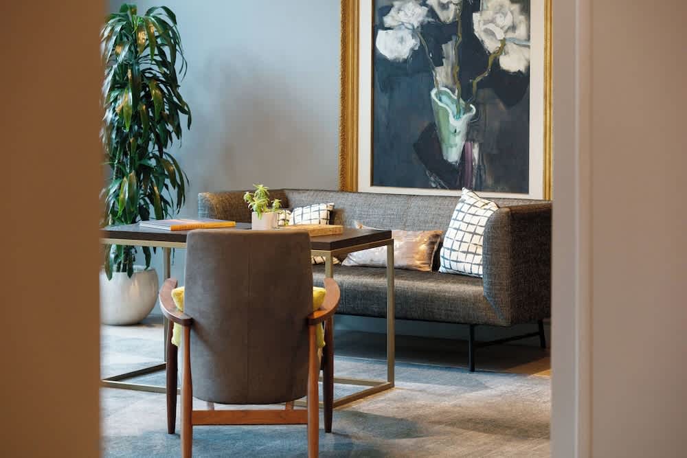 Renaissance Los Angeles Airport Hotel 2