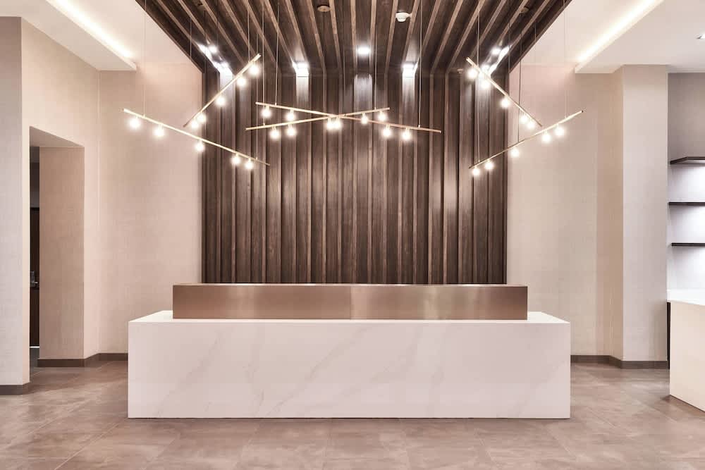 AC Hotel by Marriott Columbus Downtown 2