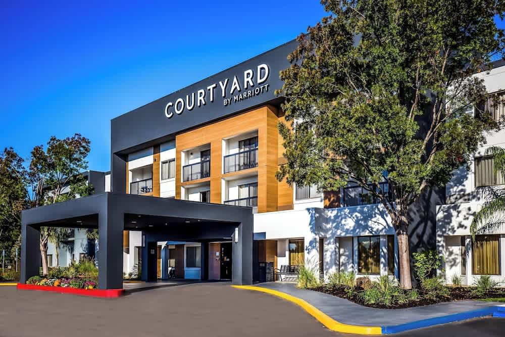 Courtyard by Marriott Livermore 1