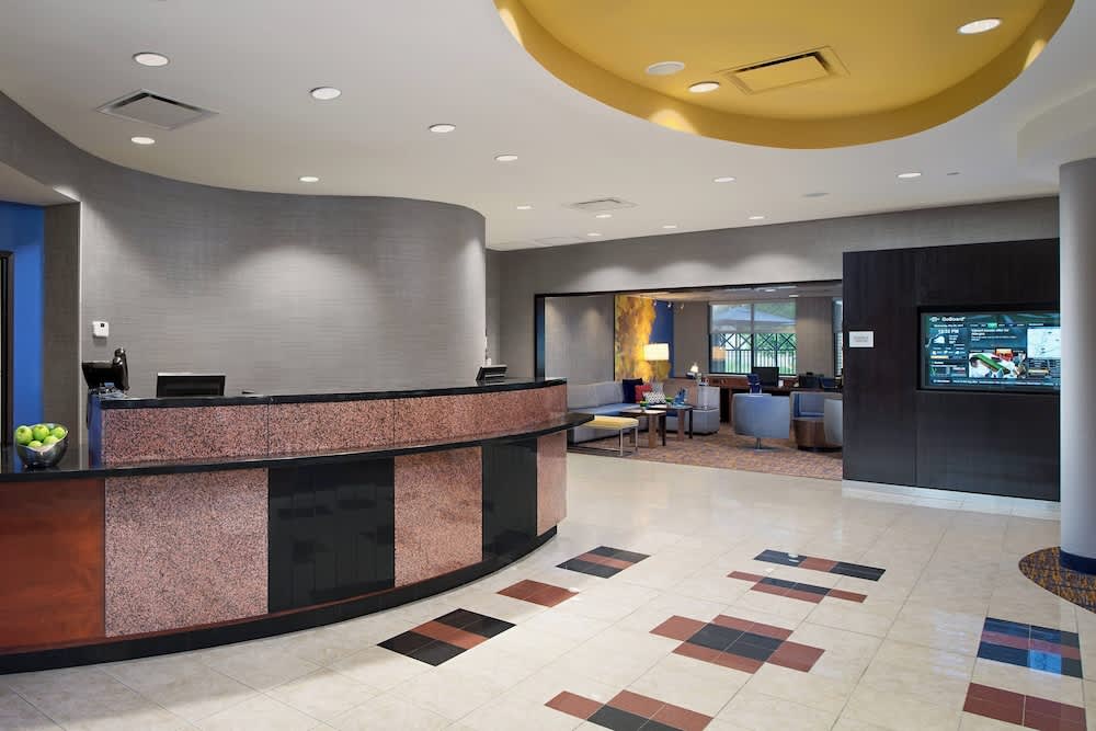 Courtyard by Marriott Hanover Lebanon 2