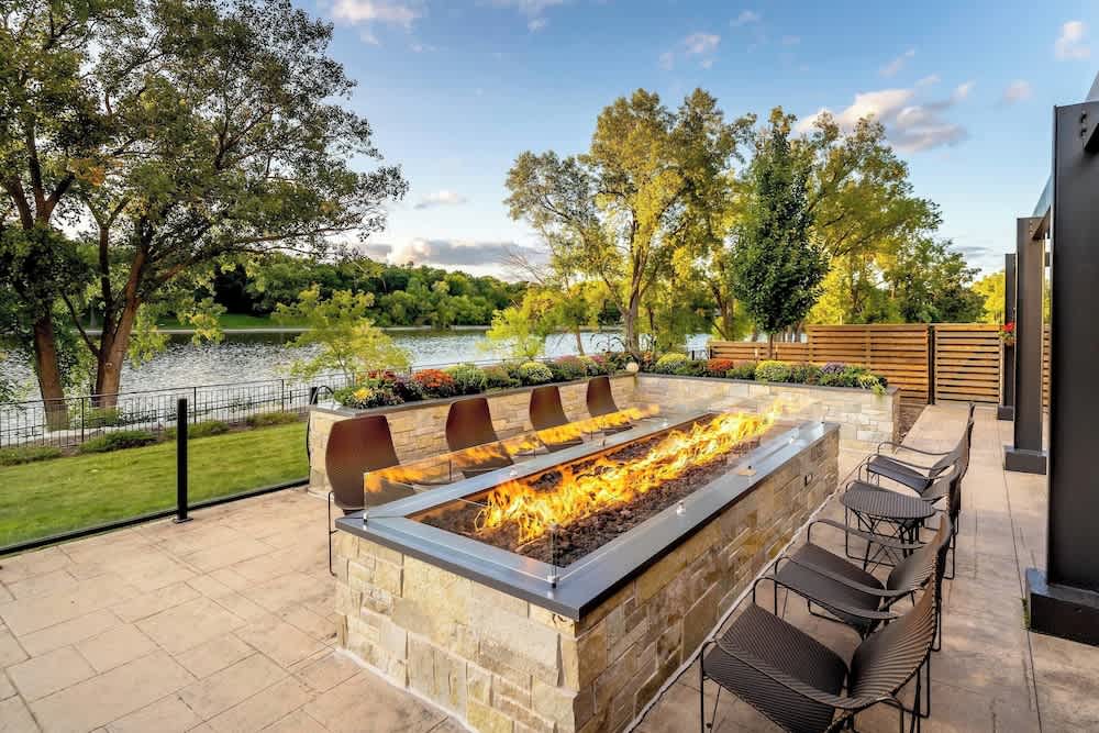Courtyard by Marriott Appleton Riverfront 1