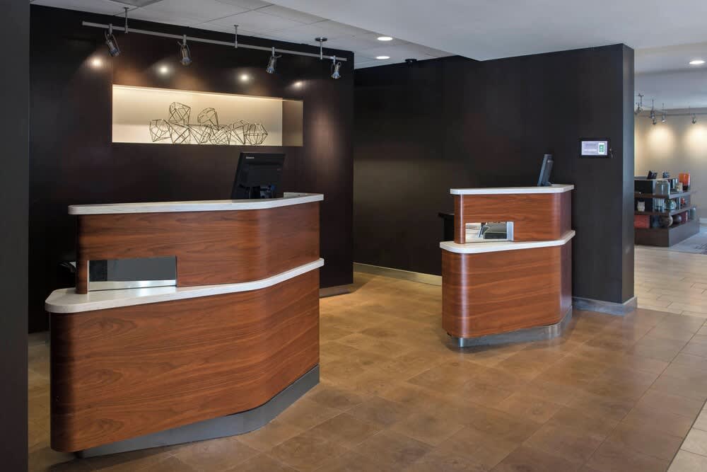 Courtyard by Marriott Boston Norwood/Canton 2