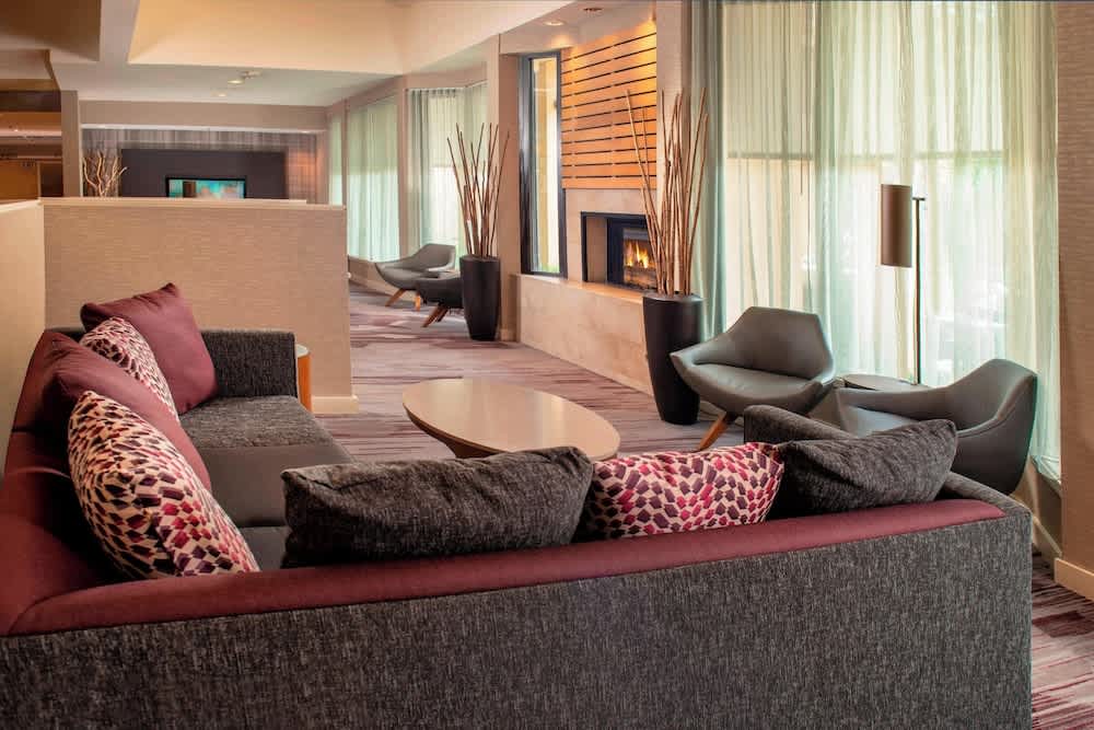 Courtyard by Marriott Rockville 1